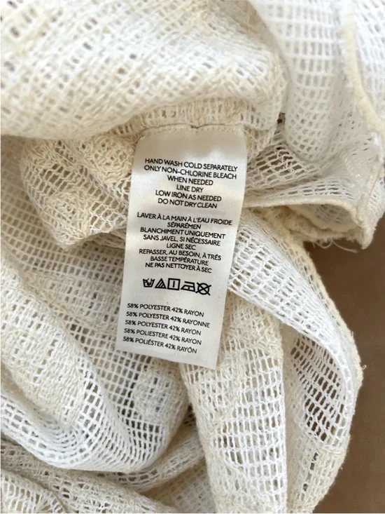 Free People Willow Floral Appliqué Detail Tie Front Cape Top NWT One Size - Picture 15 of 16